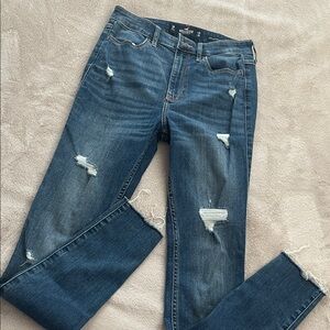 Hollister Women's Ripped Skinny Jeans - Dark Blue